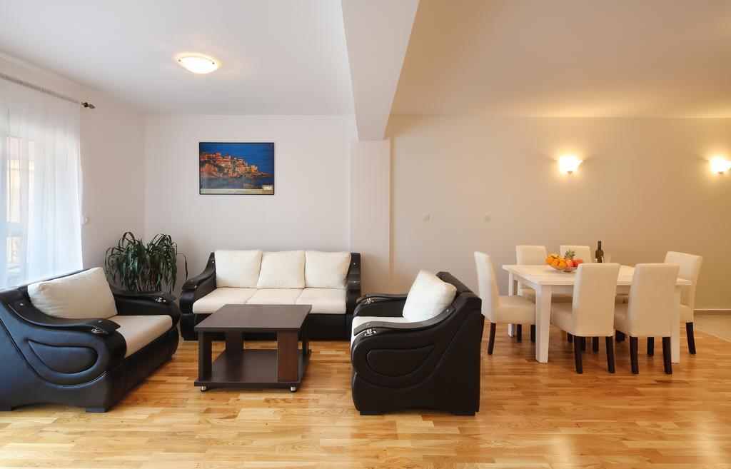 Apartments Pegasus Lux Budva Quarto foto